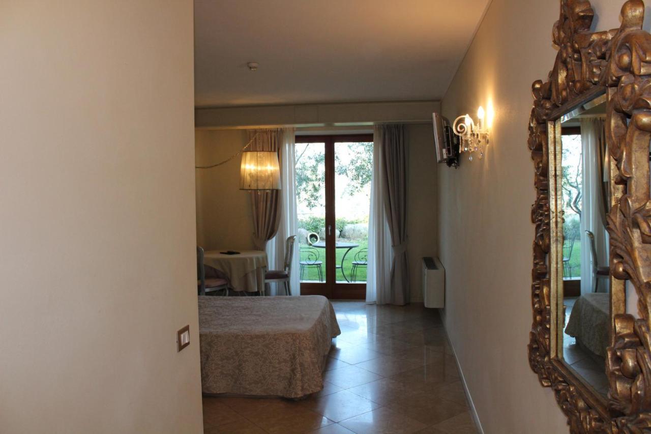 Villa Elite Resort Limone sul Garda Exterior photo